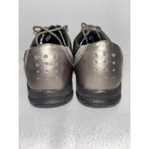 6M CLARKS Wave Walk Pewter Leather Shoes Lace Up Metallic Comfort 87822 Womens - Picture 8 of 13